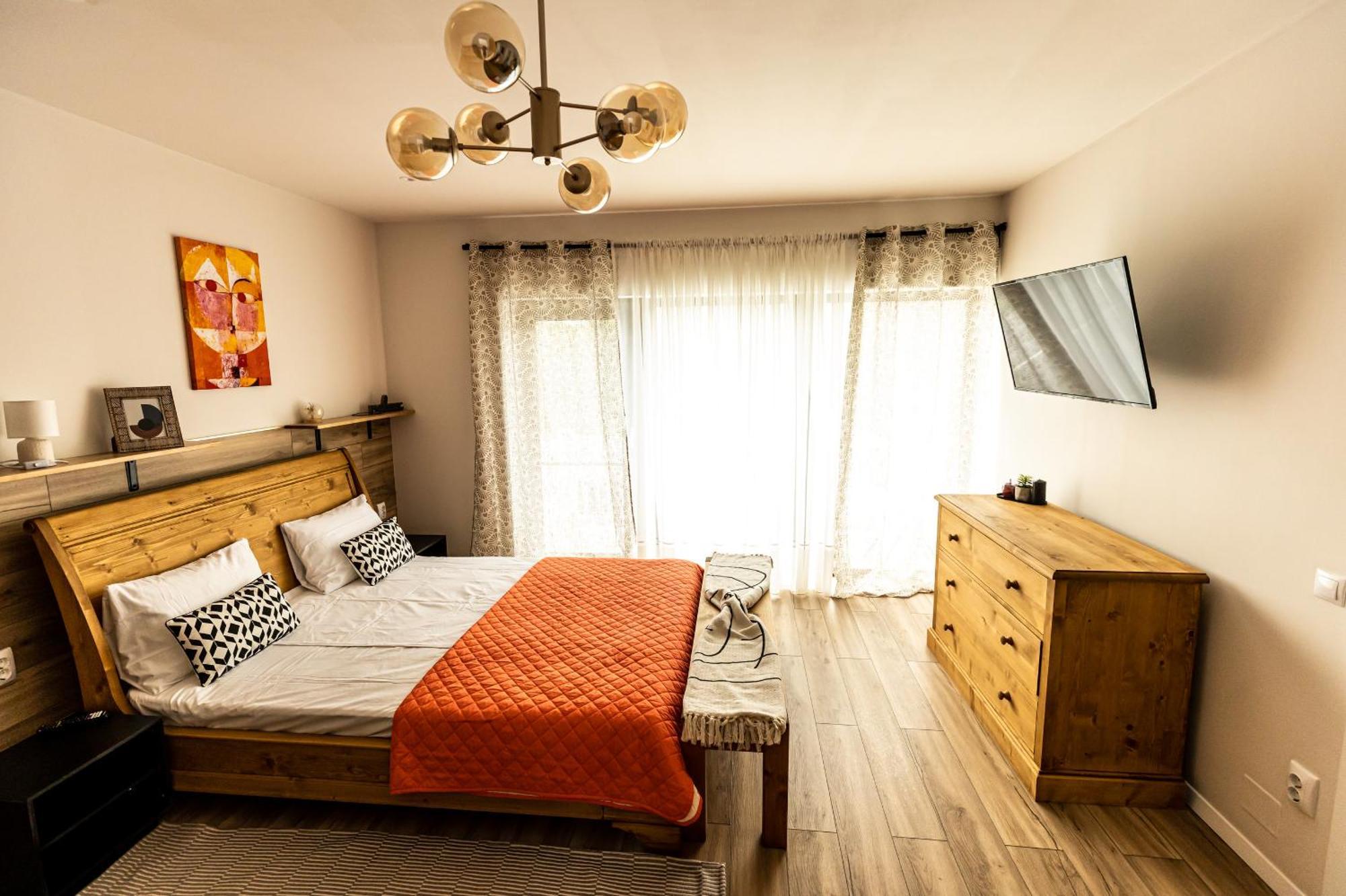 Ioanaguesthouse Турда Екстериор снимка